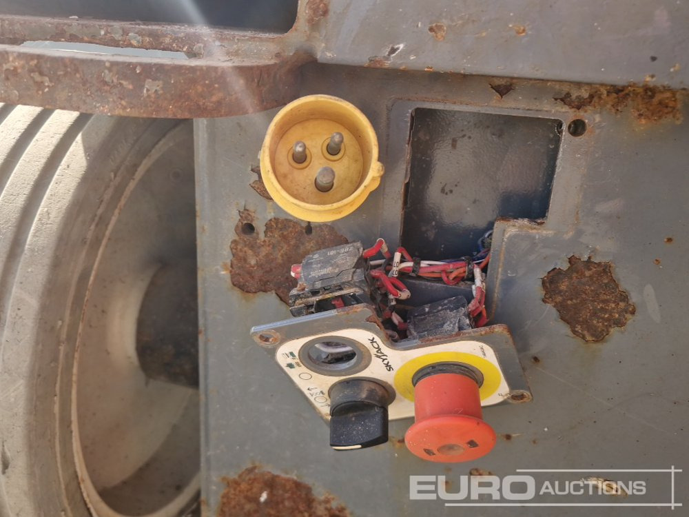 Plataforma elevadora 2013 SkyJack SJ4632: foto 24