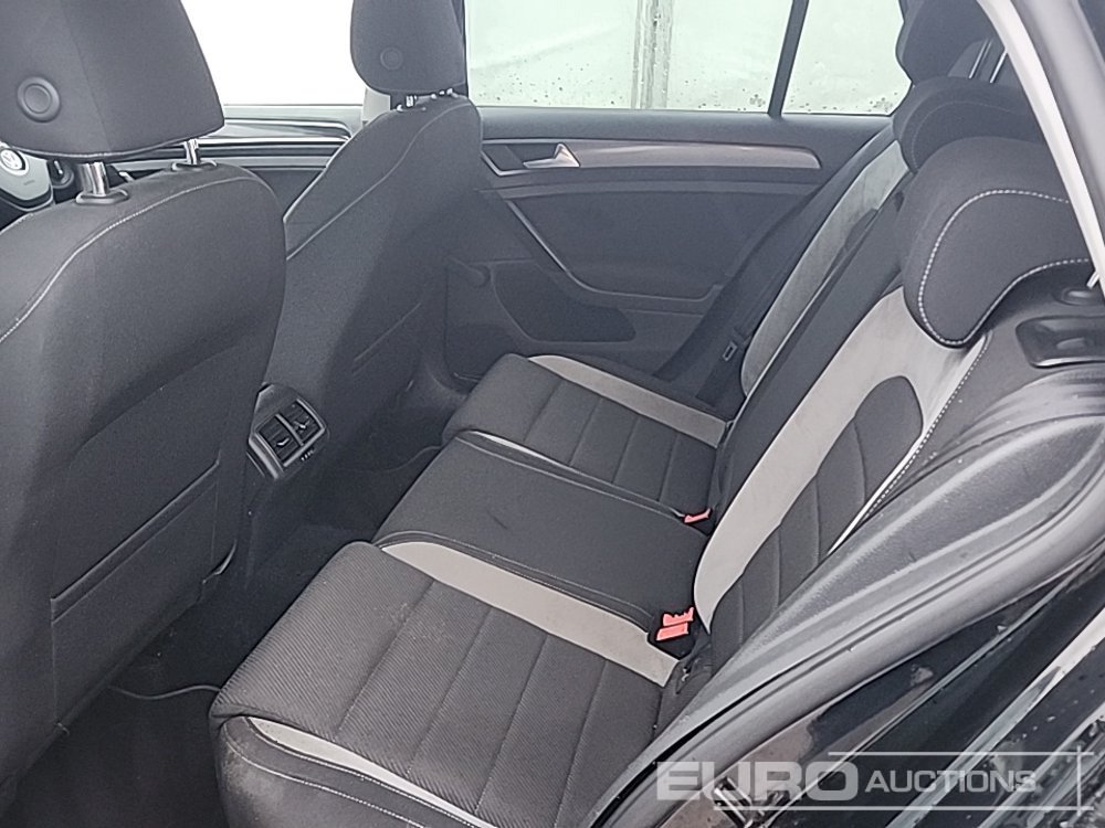 Coche 2013 Volkswagen Golf: foto 25 Coche 2013 Volkswagen Golf: foto 25