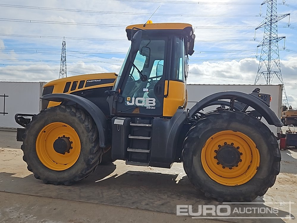 2014 JCB Fastrac 3230 - Tractor: foto 2 2014 JCB Fastrac 3230 - Tractor: foto 2