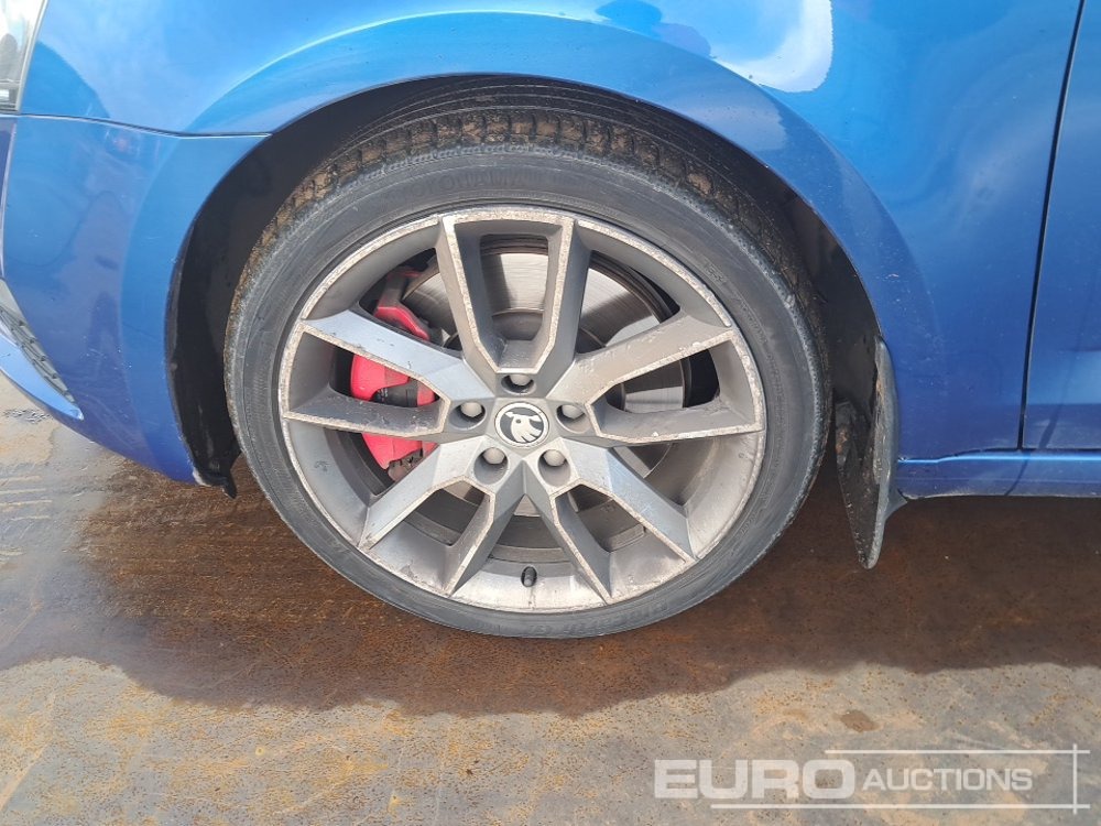 Coche 2014 Skoda Octavia: foto 9 Coche 2014 Skoda Octavia: foto 9