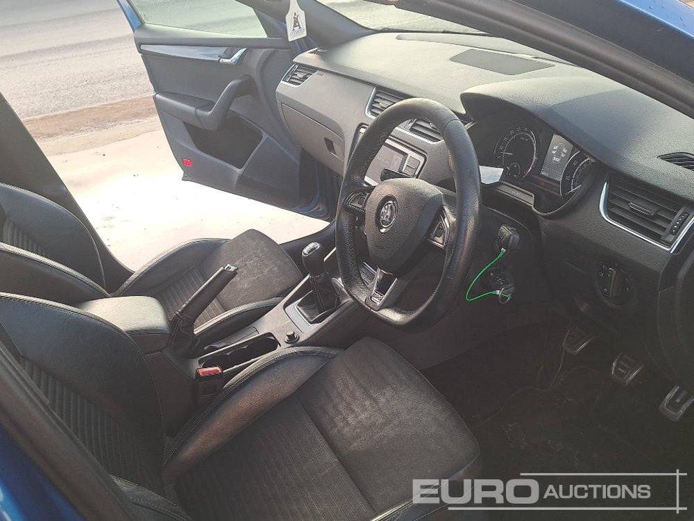 Coche 2014 Skoda Octavia: foto 26 Coche 2014 Skoda Octavia: foto 26