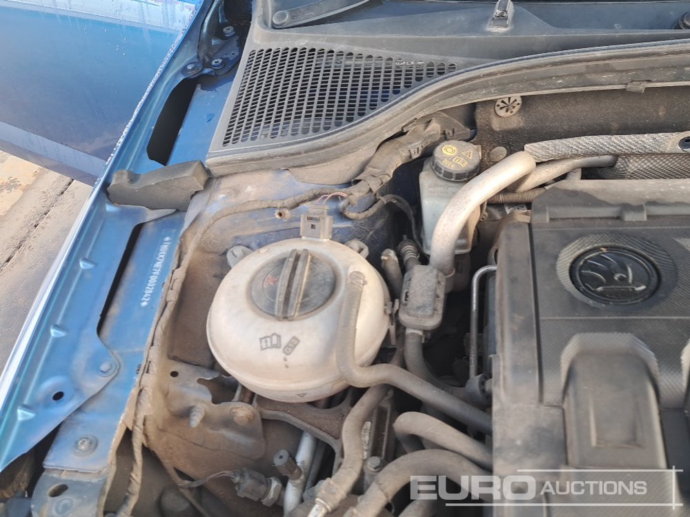 Coche 2014 Skoda Octavia: foto 42 Coche 2014 Skoda Octavia: foto 42