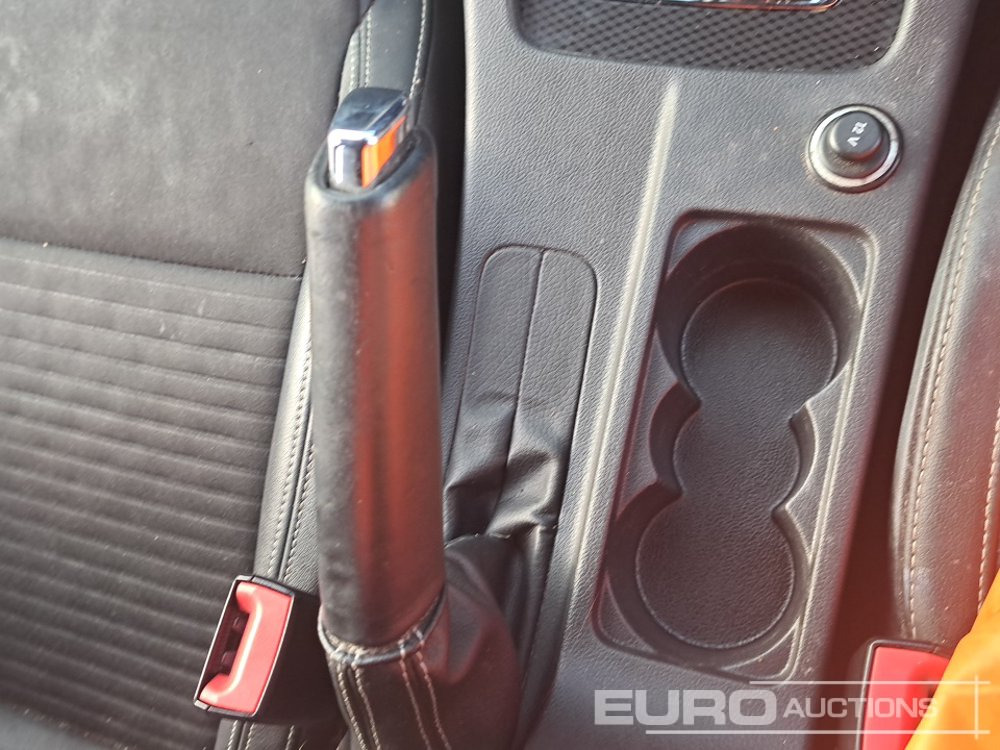 Coche 2014 Skoda Octavia: foto 38 Coche 2014 Skoda Octavia: foto 38