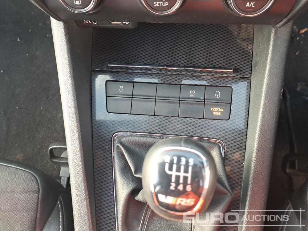 Coche 2014 Skoda Octavia: foto 36 Coche 2014 Skoda Octavia: foto 36