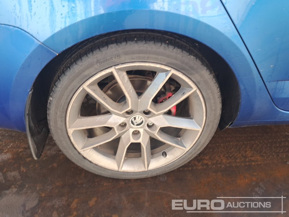 Coche 2014 Skoda Octavia: foto 11 Coche 2014 Skoda Octavia: foto 11