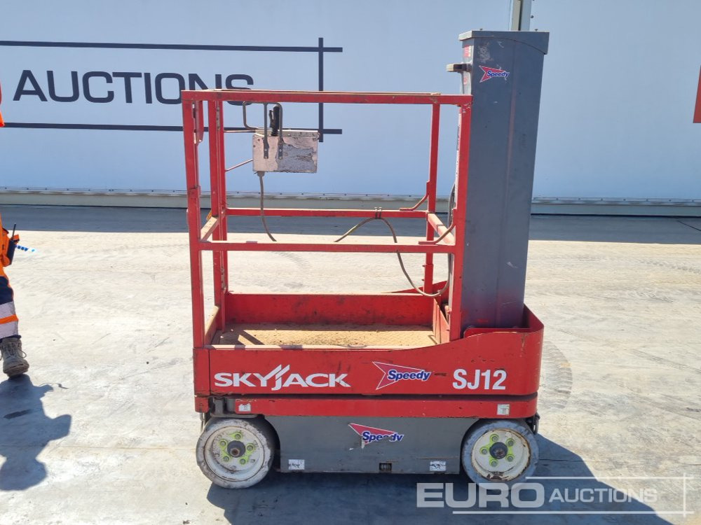 2014 SkyJack SJ12 - Plataforma elevadora: foto 2 2014 SkyJack SJ12 - Plataforma elevadora: foto 2