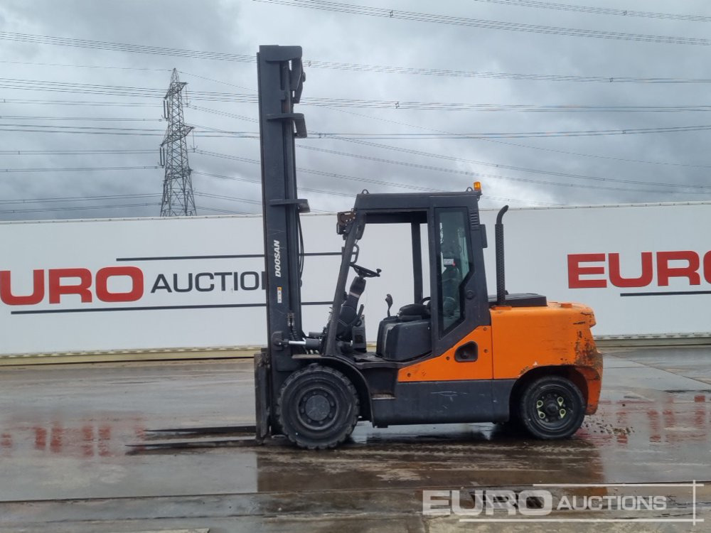 2015 Doosan D50C-7 - Carretilla elevadora: foto 2 2015 Doosan D50C-7 - Carretilla elevadora: foto 2