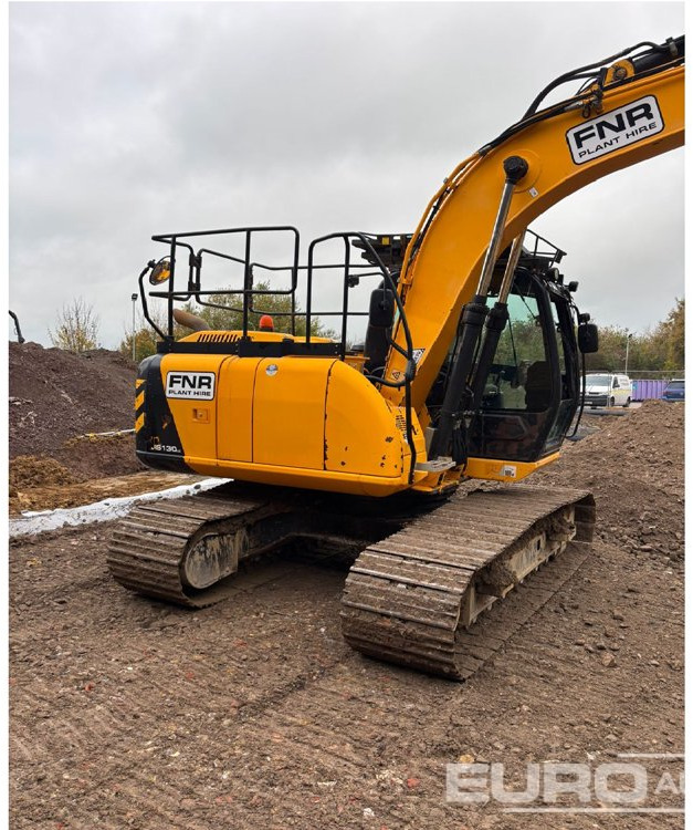 2015 JCB JS130T4I - Excavadora de cadenas: foto 4 2015 JCB JS130T4I - Excavadora de cadenas: foto 4