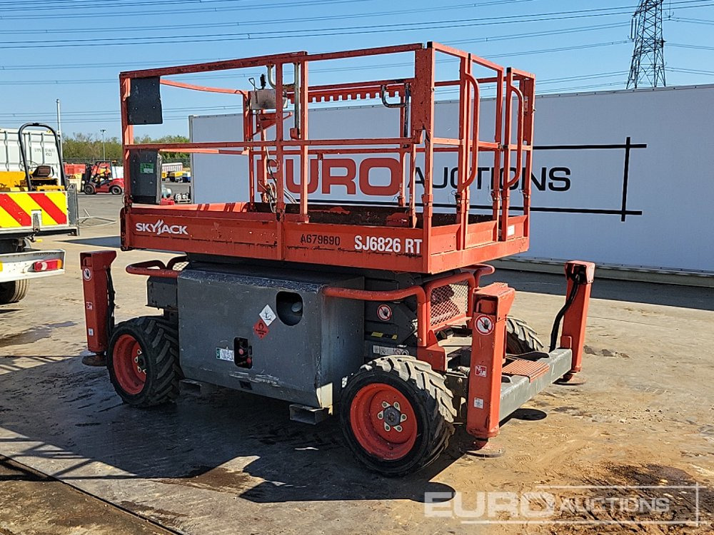2015 SkyJack SJ6826RT - Plataforma elevadora: foto 3 2015 SkyJack SJ6826RT - Plataforma elevadora: foto 3
