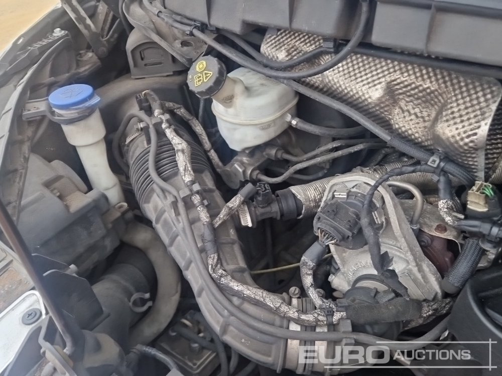 Furgoneta caja abierta 2016 Ford Transit: foto 23