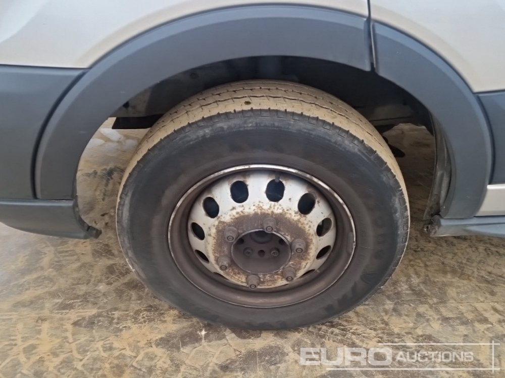 Furgoneta caja abierta 2016 Ford Transit: foto 11