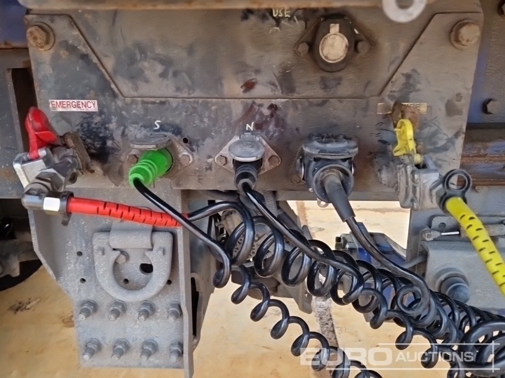 Camión caja abierta 2017 DAF 440: foto 37