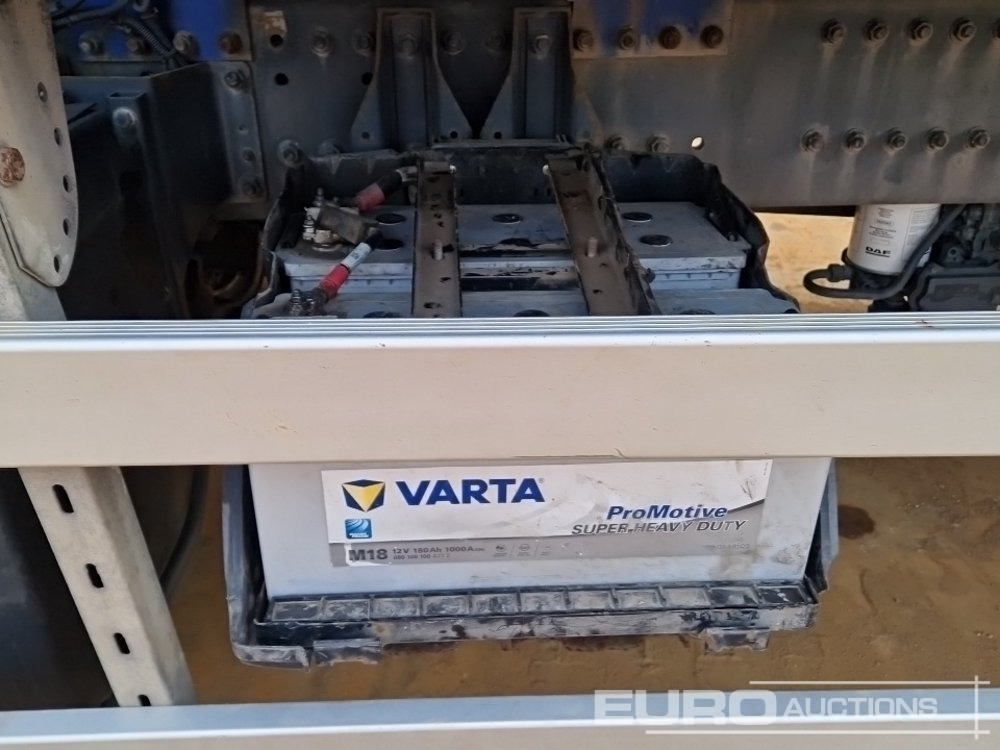 Camión caja abierta 2017 DAF 440: foto 35