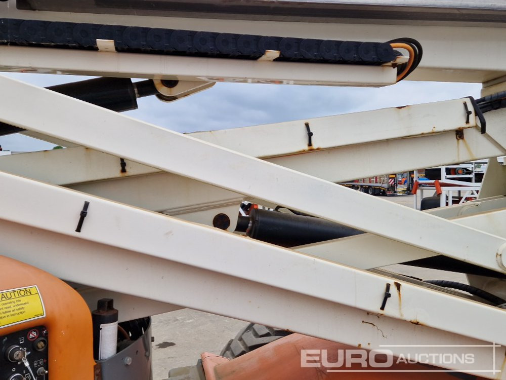 Plataforma elevadora 2017 Snorkel A46JRT: foto 15
