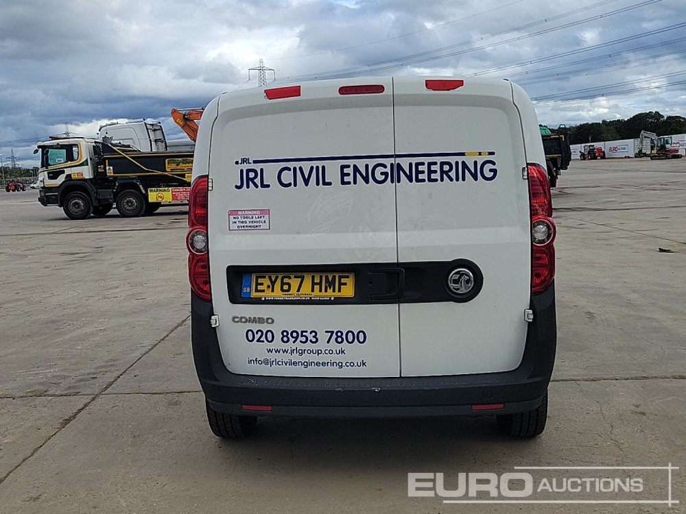 2017 Vauxhall Combo - Furgoneta combi: foto 4 2017 Vauxhall Combo - Furgoneta combi: foto 4