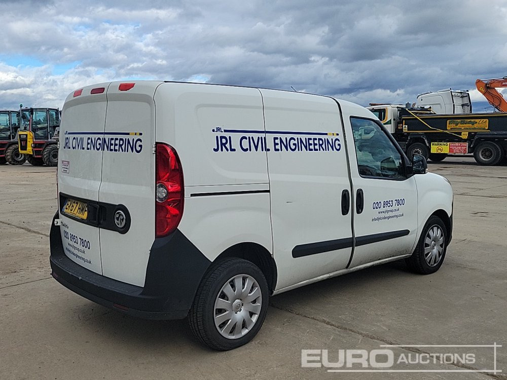 2017 Vauxhall Combo - Furgoneta combi: foto 5 2017 Vauxhall Combo - Furgoneta combi: foto 5
