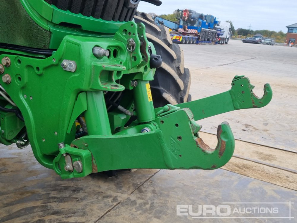 Tractor 2018 John Deere 6215R: foto 15