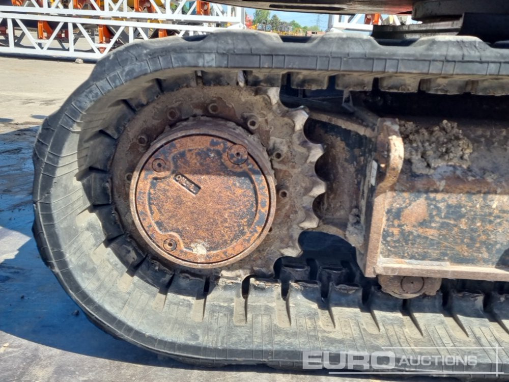 Miniexcavadora 2018 Kubota KX080-4A: foto 14
