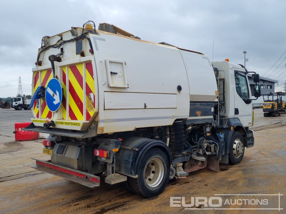 2018 Volvo FL250 - Barredora vial: foto 5 2018 Volvo FL250 - Barredora vial: foto 5