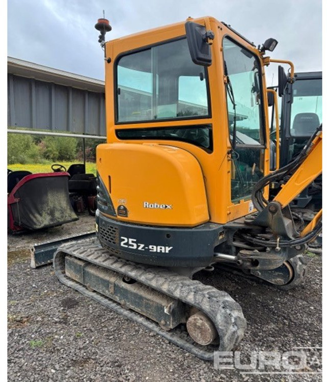 2019 Hyundai Robex 25Z-9 - Miniexcavadora: foto 4 2019 Hyundai Robex 25Z-9 - Miniexcavadora: foto 4