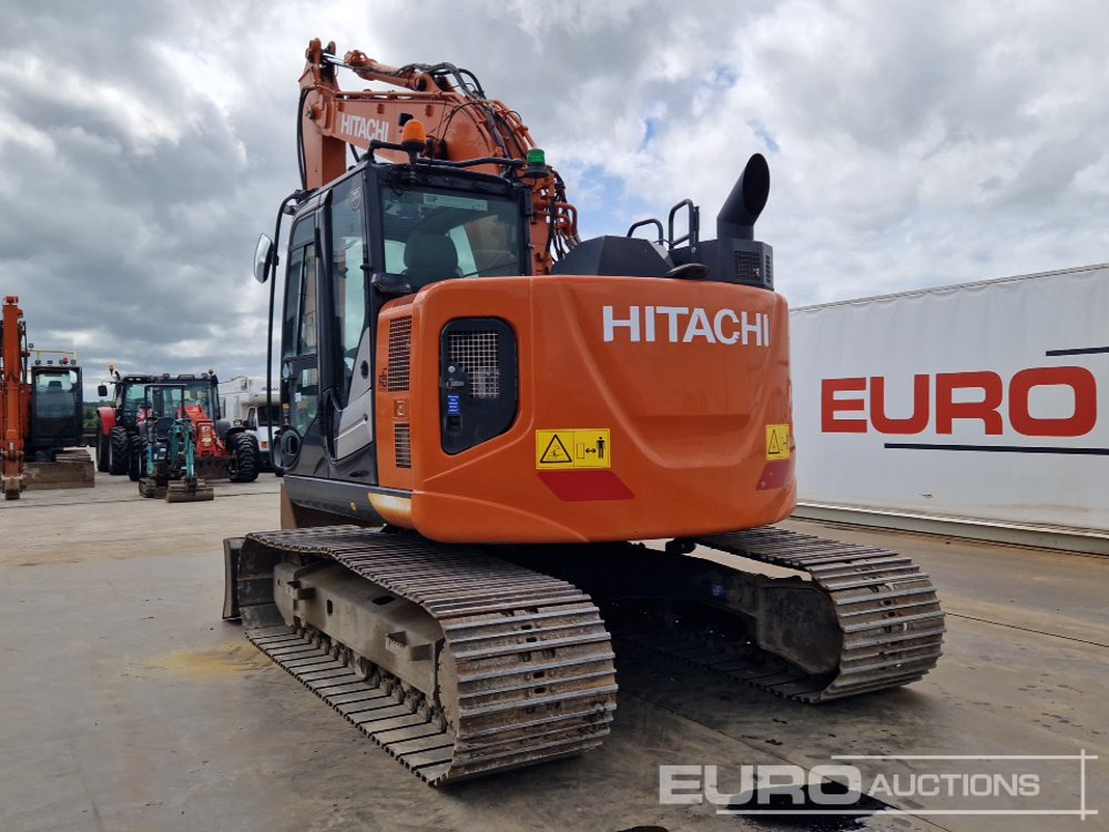 2020 Hitachi ZX135USBL-6 - Excavadora de cadenas: foto 3 2020 Hitachi ZX135USBL-6 - Excavadora de cadenas: foto 3