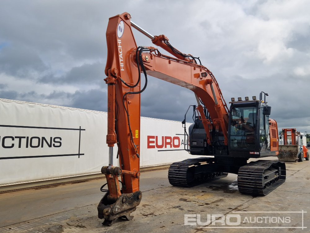 2020 Hitachi ZX225USRLC-6 - Excavadora de cadenas: foto 1 2020 Hitachi ZX225USRLC-6 - Excavadora de cadenas: foto 1