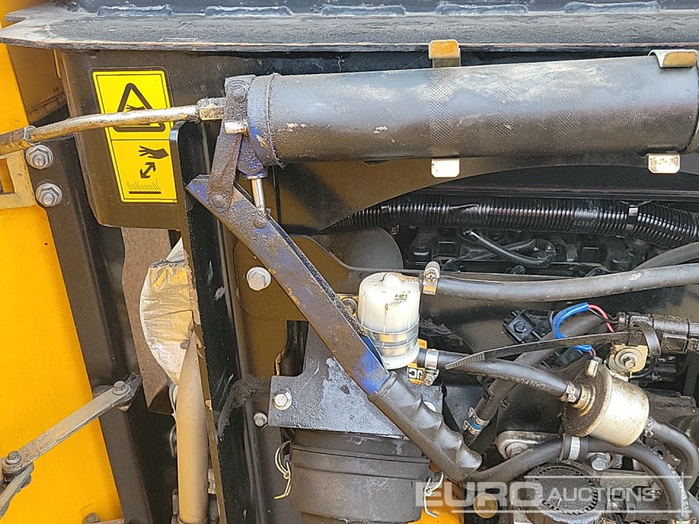 Miniexcavadora 2020 JCB 16C-1: foto 41