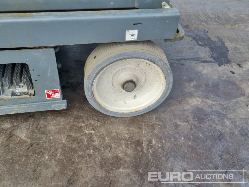 Plataforma elevadora 2020 SkyJack SJIII 4626: foto 12