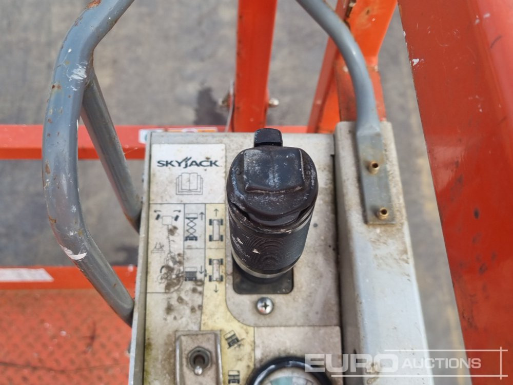 Plataforma elevadora 2020 SkyJack SJIII 4626: foto 19