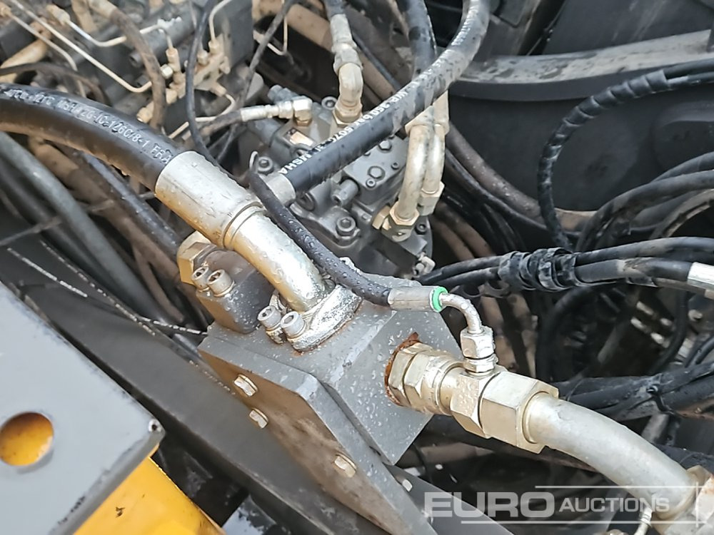 Excavadora de cadenas 2020 Volvo EC300EL: foto 17