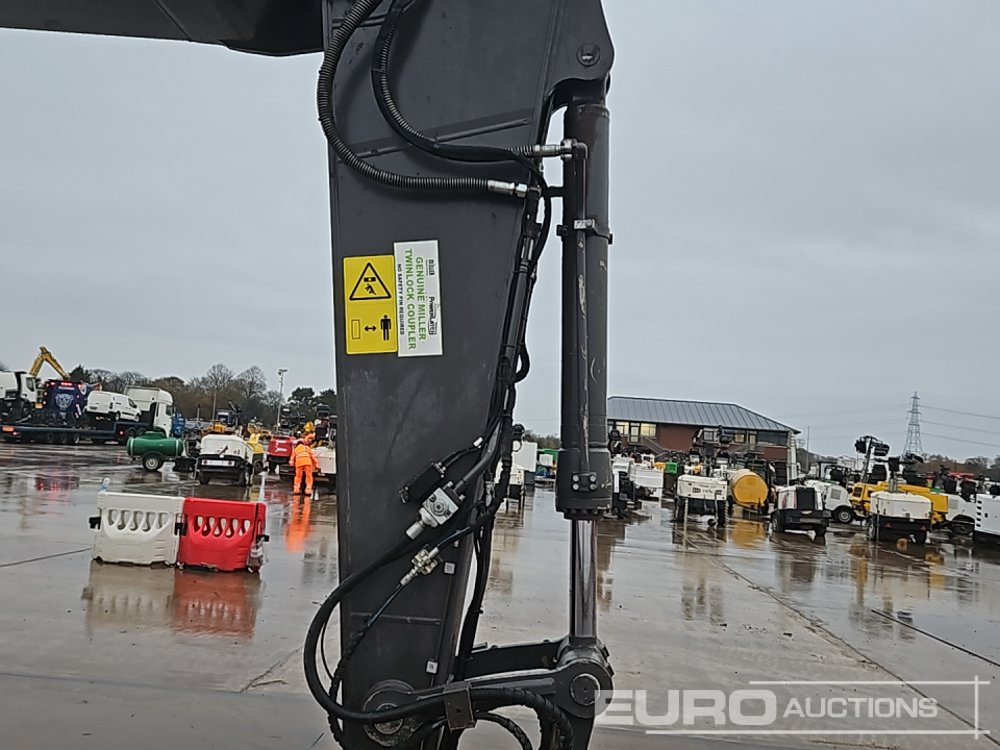 Excavadora de cadenas 2020 Volvo EC300EL: foto 27