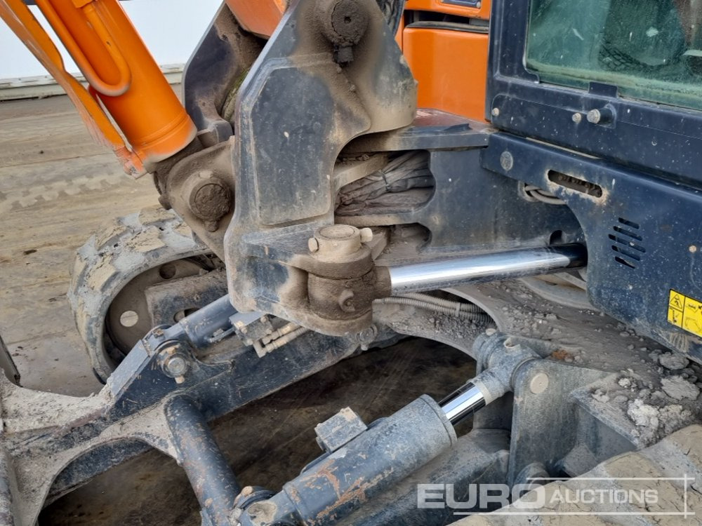 Miniexcavadora 2021 Doosan DX85R-3: foto 17