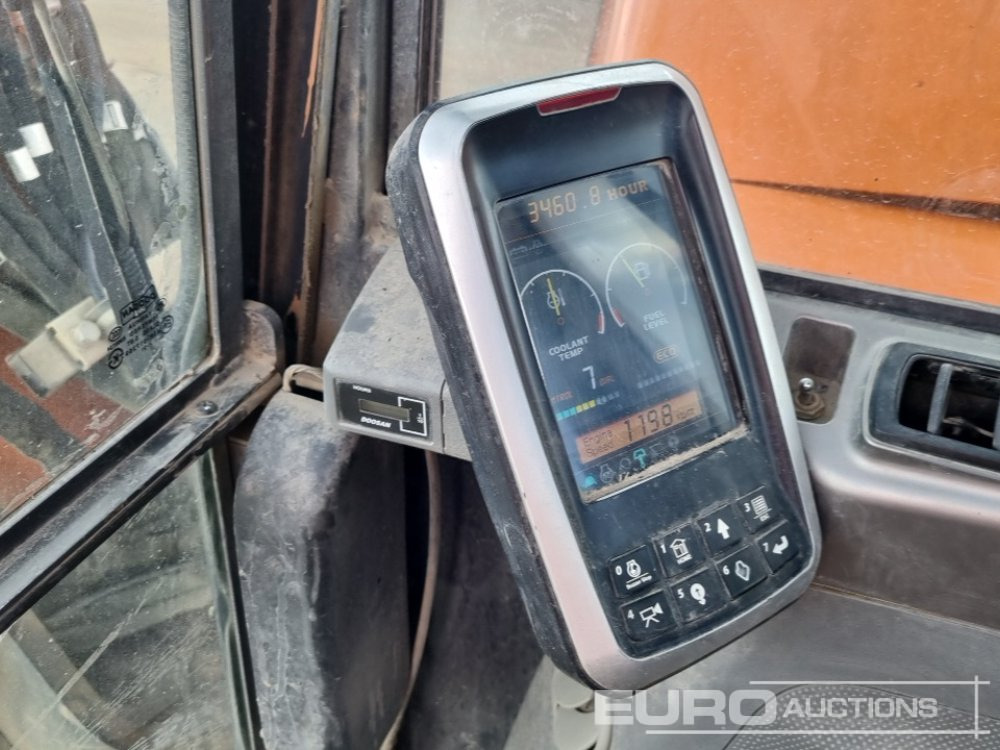 Miniexcavadora 2021 Doosan DX85R-3: foto 41