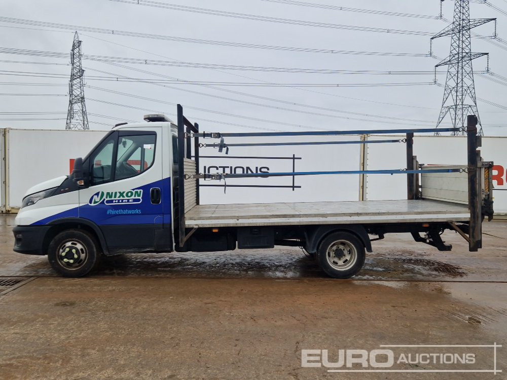 2021 Iveco 35-180 - Furgoneta caja abierta: foto 2 2021 Iveco 35-180 - Furgoneta caja abierta: foto 2