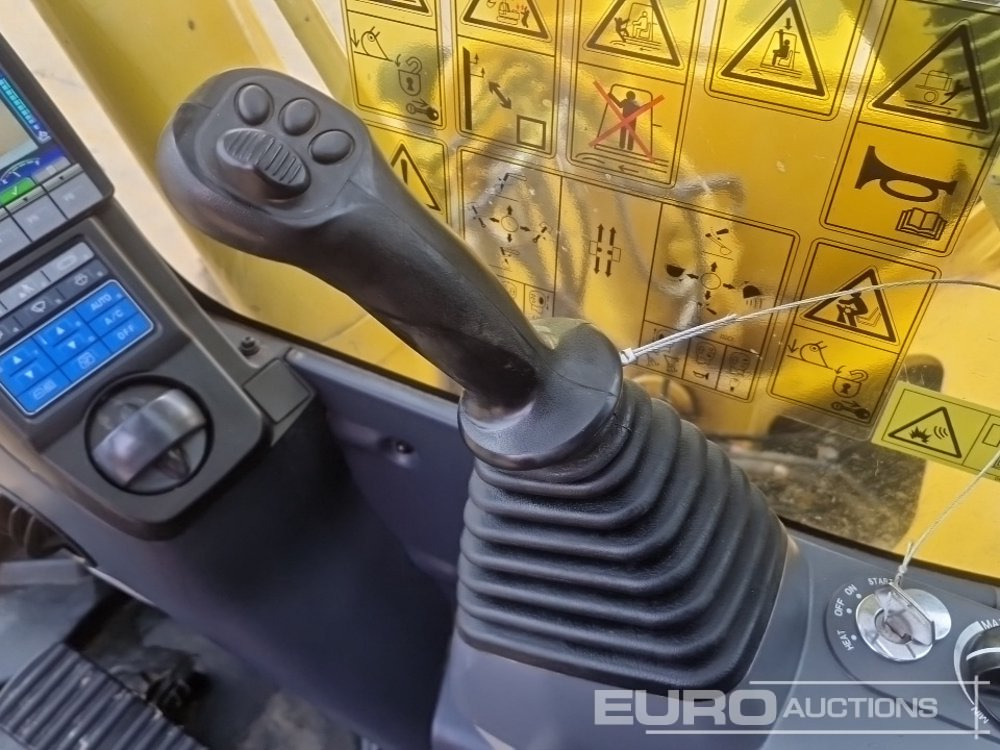 Excavadora de cadenas 2023 Komatsu PC210LC-11E0: foto 47