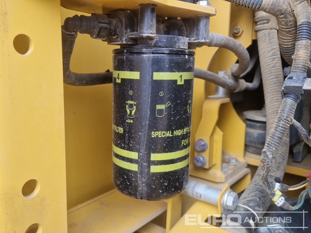 Excavadora de cadenas 2023 Komatsu PC210LC-11E0: foto 26