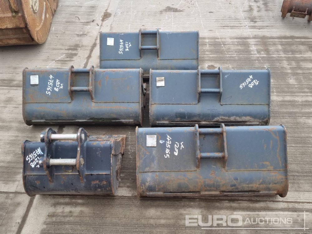30", 30", 30", 30", 18" Digging Bucket 30mm Pin to suit Mini Excavator - Cazo: foto 4 30", 30", 30", 30", 18" Digging Bucket 30mm Pin to suit Mini Excavator - Cazo: foto 4