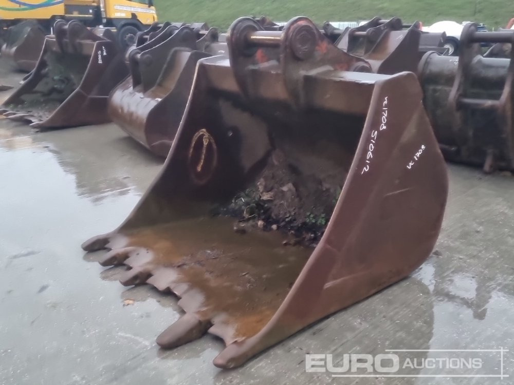 58" Digging Bucket 80mm Pin to suit 20 Ton Excavator - Cazo: foto 1 58" Digging Bucket 80mm Pin to suit 20 Ton Excavator - Cazo: foto 1