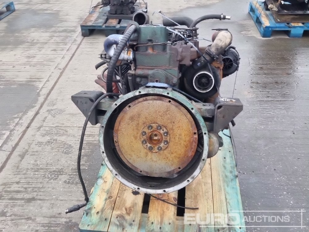 6 Cylinder Engine - Motor: foto 2 6 Cylinder Engine - Motor: foto 2
