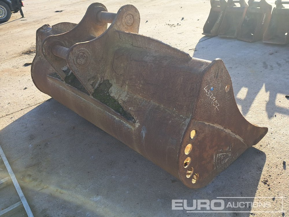 72" Ditching Bucket 80mm Pin to suit 20 Ton Excavator - Cazo: foto 3 72" Ditching Bucket 80mm Pin to suit 20 Ton Excavator - Cazo: foto 3