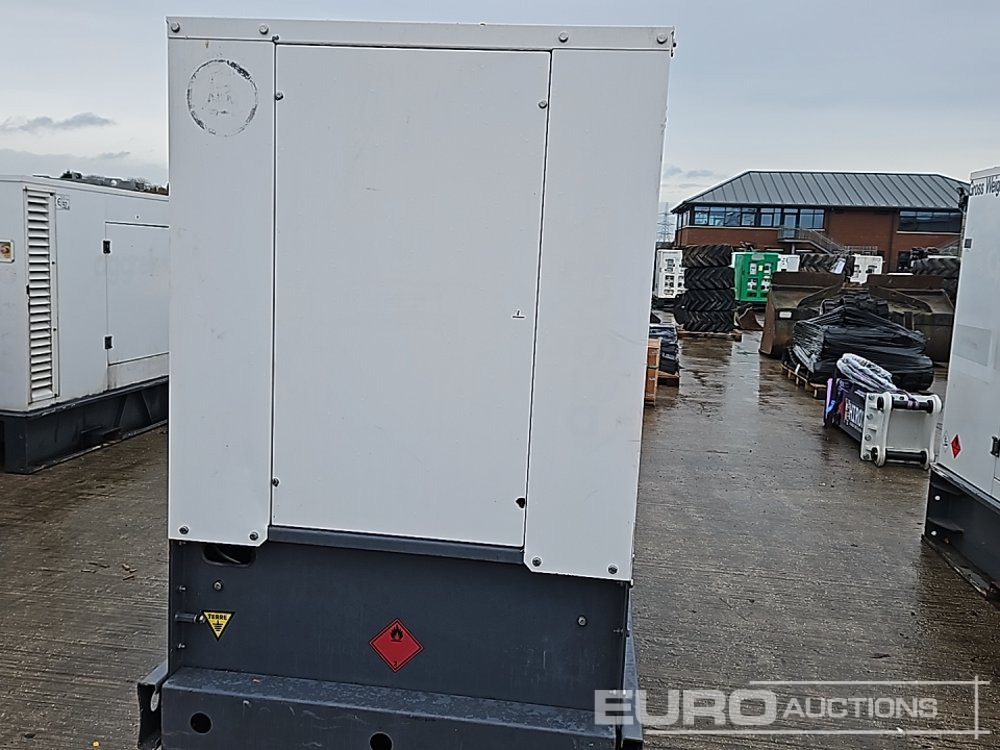 Aggreko 30kVA Generator, John Deere Engine - Generador industriale: foto 4 Aggreko 30kVA Generator, John Deere Engine - Generador industriale: foto 4