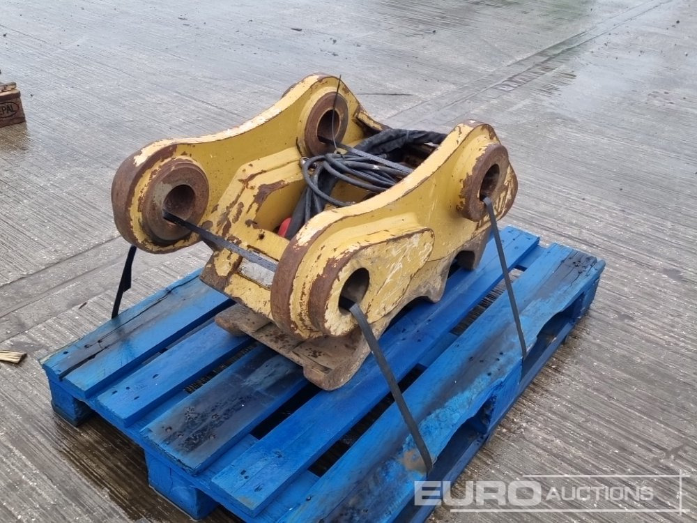 CAT Hydraulic QH 80mm Pin to suit 20 Ton Excavator - Cazo: foto 1 CAT Hydraulic QH 80mm Pin to suit 20 Ton Excavator - Cazo: foto 1