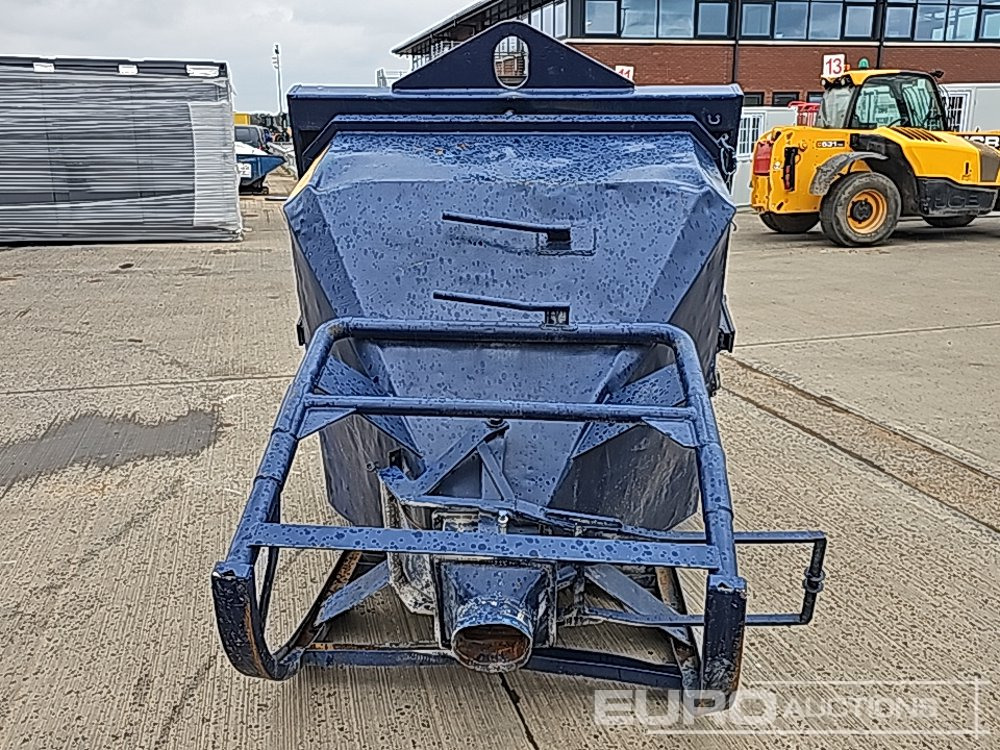 Conquip Concrete Pouring Skip to suit Crane - Contenedor basculante: foto 4 Conquip Concrete Pouring Skip to suit Crane - Contenedor basculante: foto 4