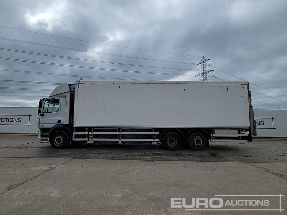 DAF CF330 - Camión frigorífico: foto 2 DAF CF330 - Camión frigorífico: foto 2