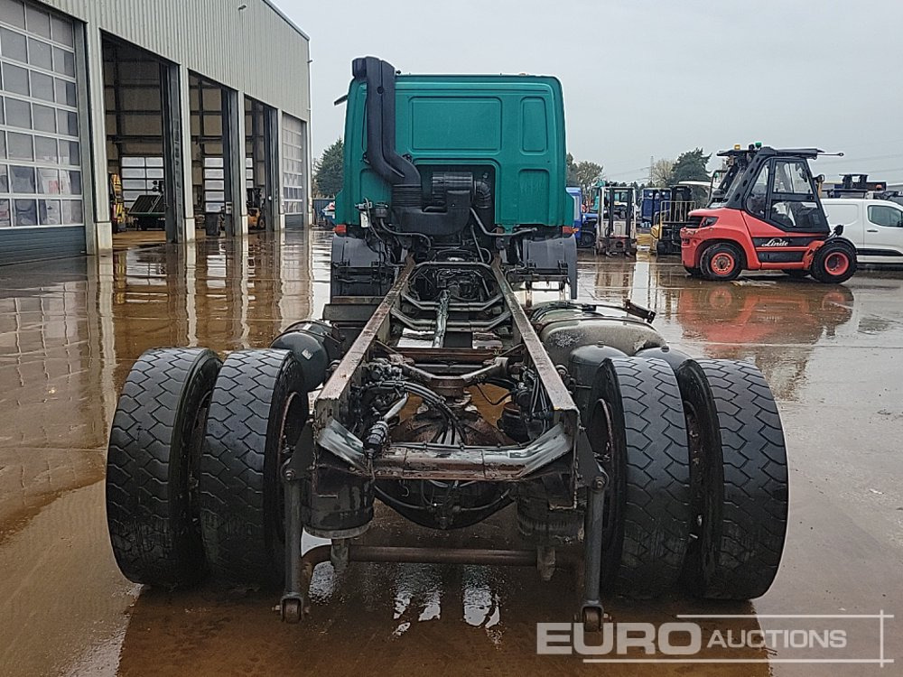 DAF CF65.220 - Camión chasis: foto 4 DAF CF65.220 - Camión chasis: foto 4