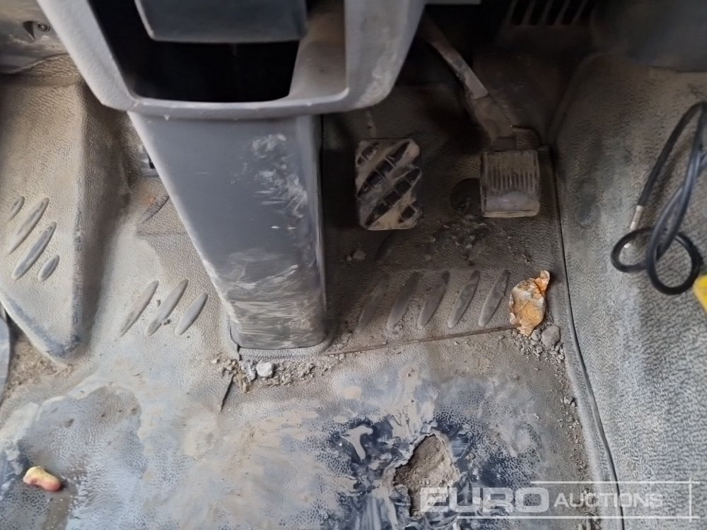 Barredora vial DAF LF55.160: foto 36