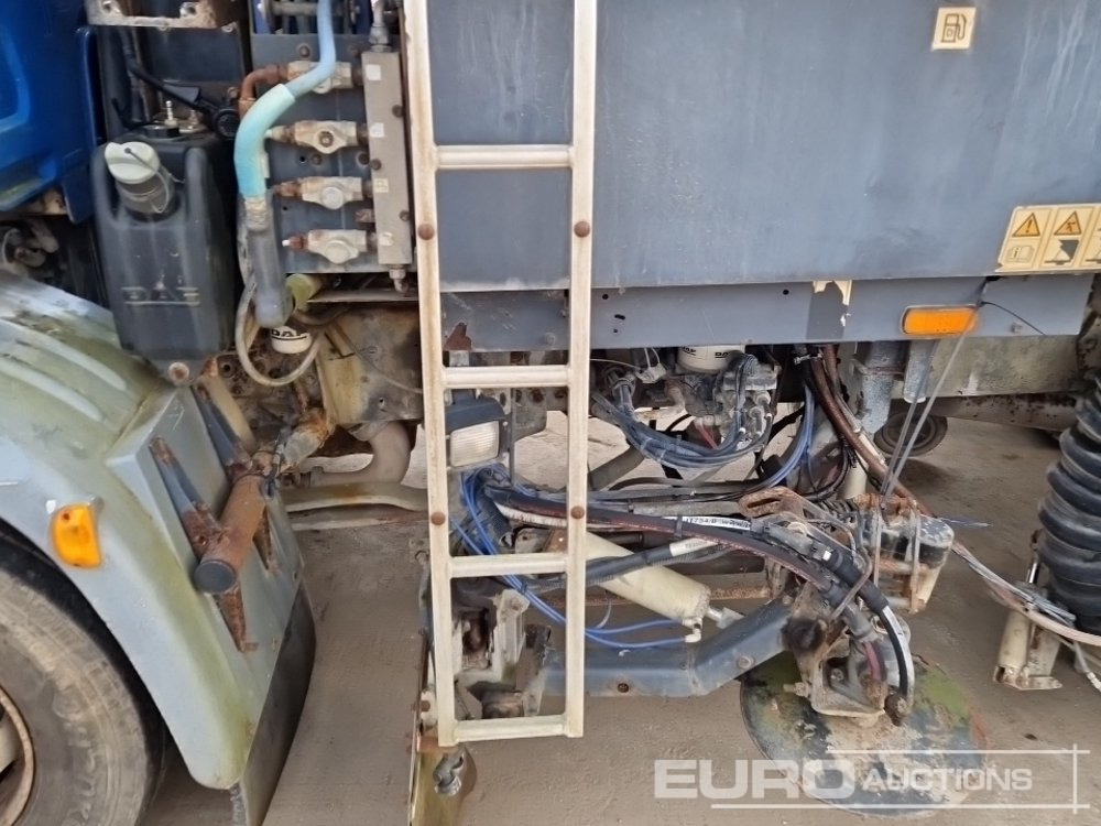 Barredora vial DAF LF55.160: foto 15