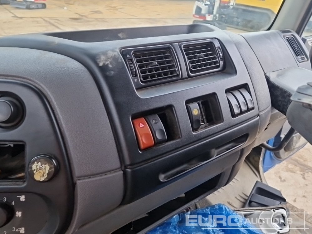 Barredora vial DAF LF55.160: foto 31