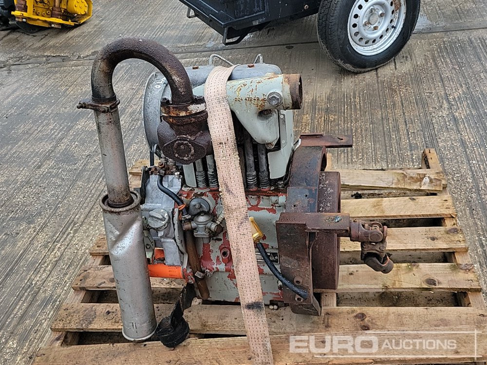 Deutz 2 Cylinder Engine - Motor: foto 2 Deutz 2 Cylinder Engine - Motor: foto 2