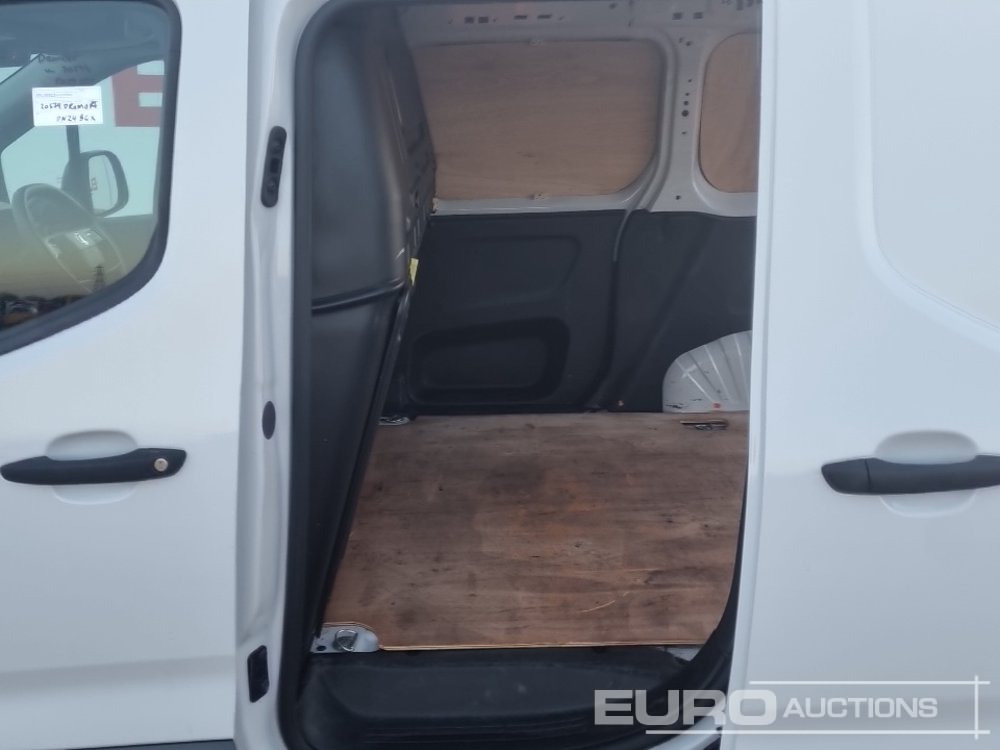 Furgoneta 2024 Vauxhall Combo: foto 14 Furgoneta 2024 Vauxhall Combo: foto 14